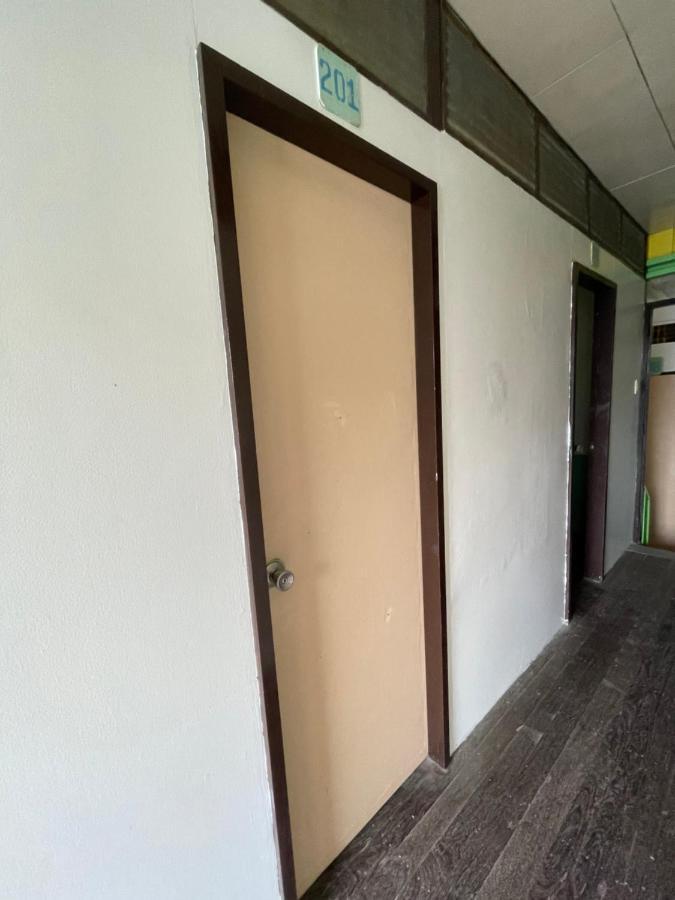 Austrias Guest House إل نيدو المظهر الخارجي الصورة
